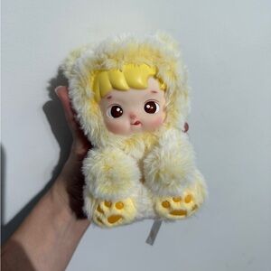 Hacipupu Gummy Bear Pineapple POP MART